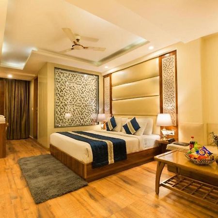 ניו דלהי Del Fox Hotel, Delhi Airport מראה חיצוני תמונה